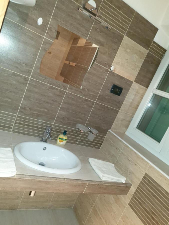 Smartnook Rooms And Apartment Exteriör bild
